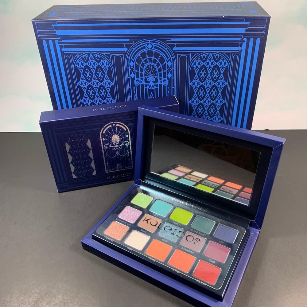 Kaleidos Club Nebula Palette - Picture 1 of 10